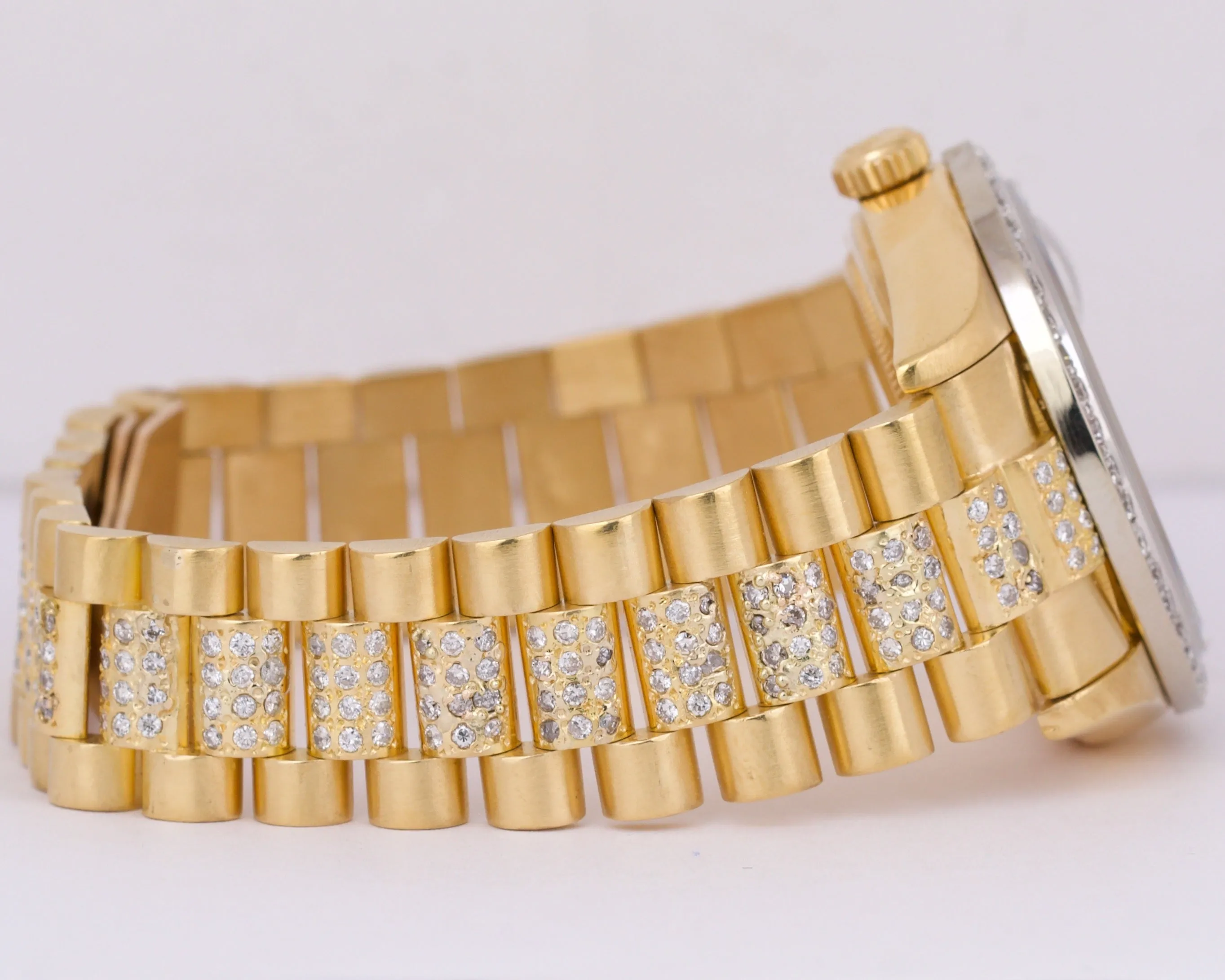 1979 Rolex Day-Date President 36mm DIAMOND PAVE 18K Yellow Gold Watch 18038