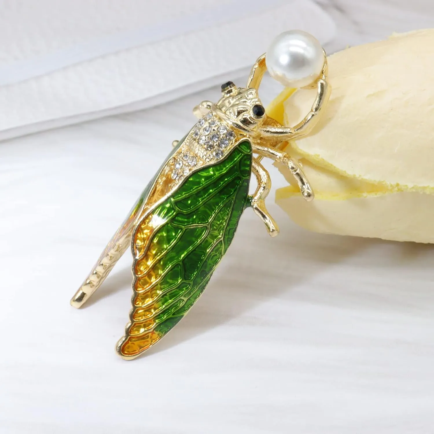 Chicken Rooster Brooch Pin Crystal Rhinestone Gold Plated Enamel Cute Hen Animal Ladies Fashion Personality Novelty Funny Lapel Pin Brooch