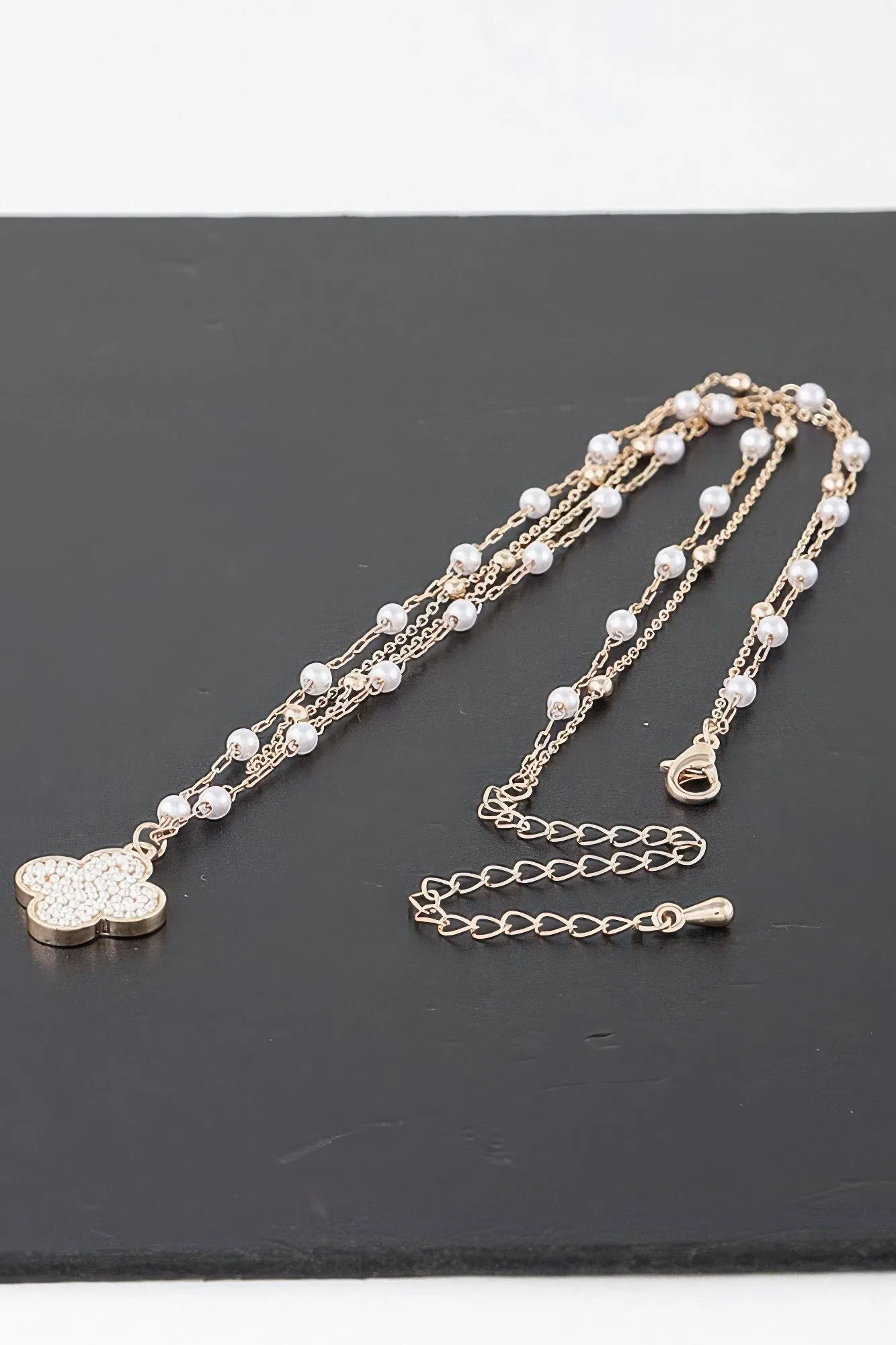 Double Pearled Clover Necklace