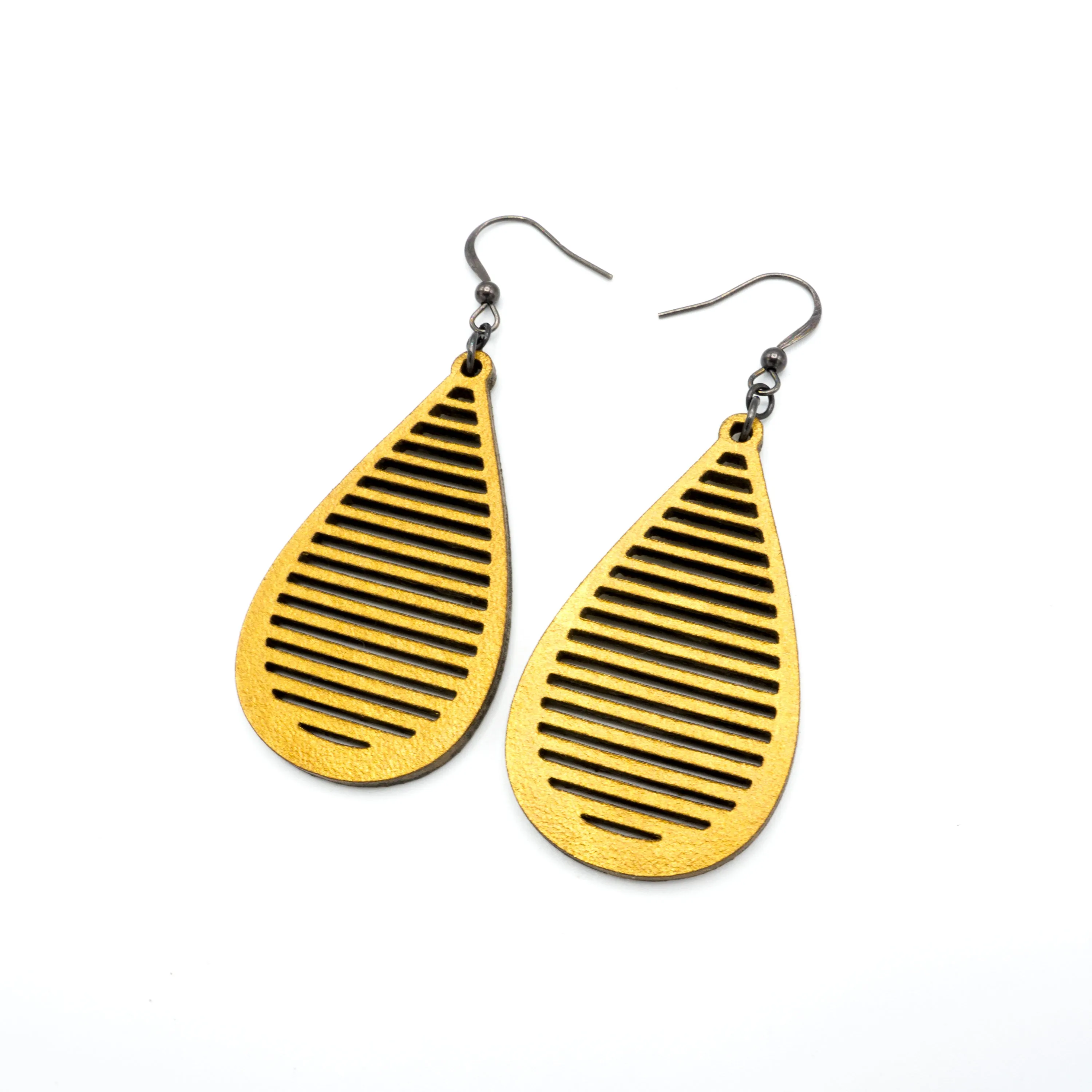 Drop 05 [S] // Leather Earrings - Gold