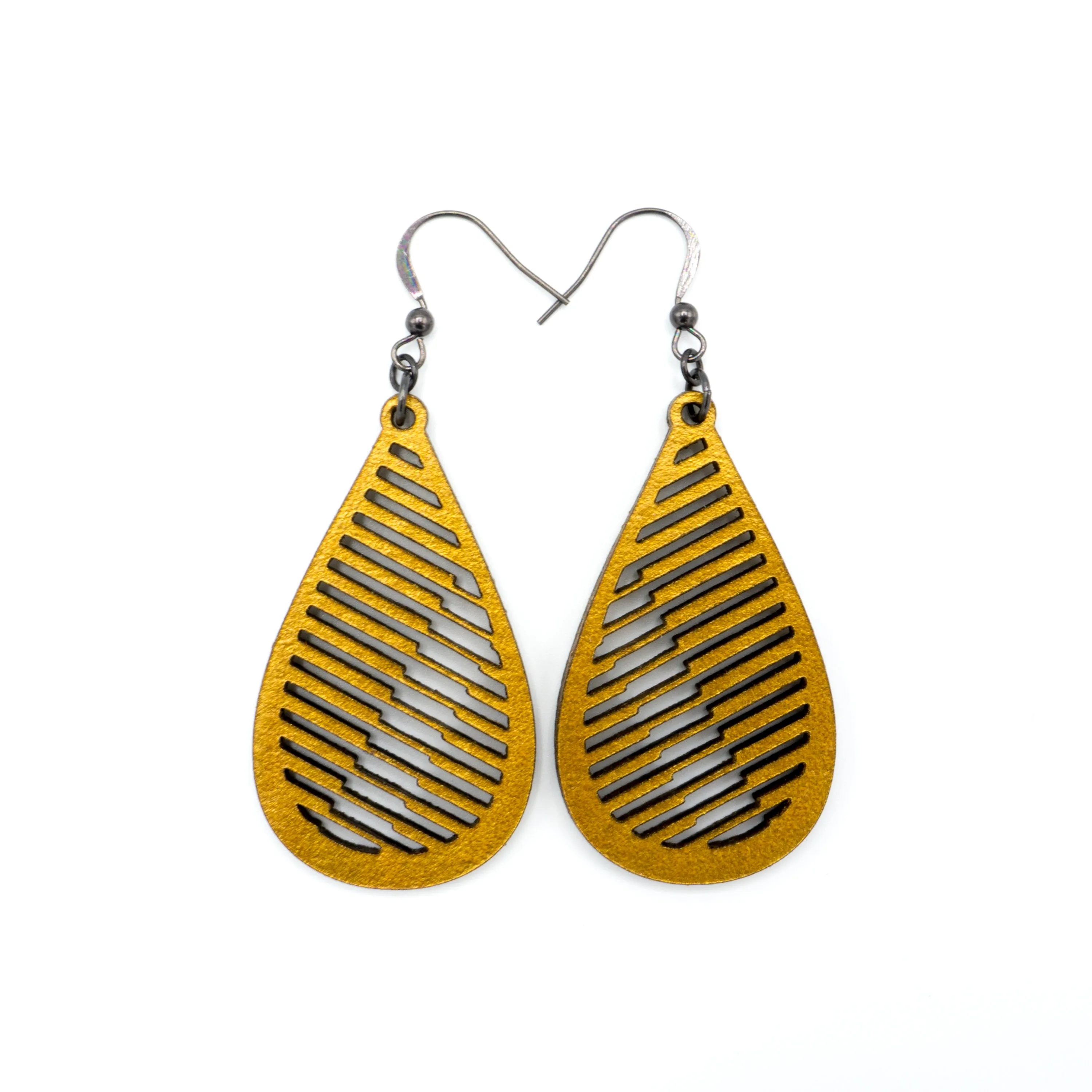 Drop 06 [S] // Leather Earrings - Gold