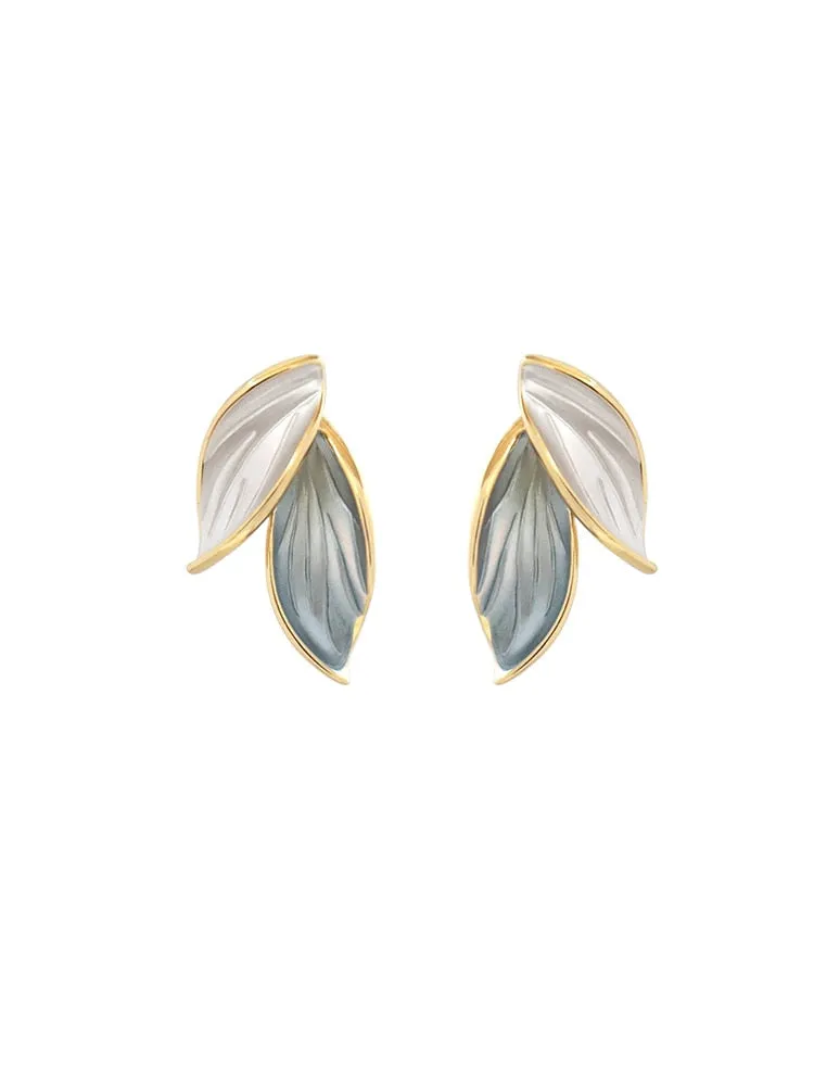 Elegant Plant-Inspired Drop Earrings