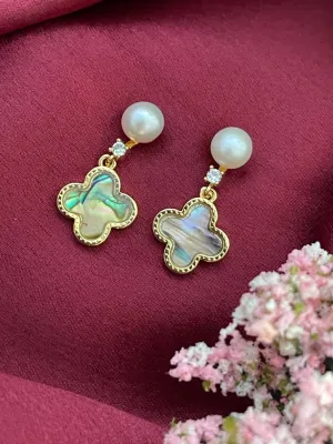 Fresh water pearl Earring With AD & Mother of Pearl