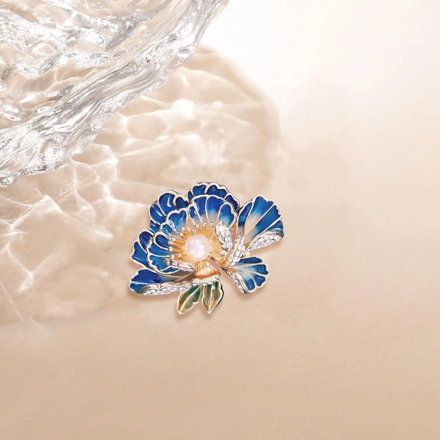 Gold Crystal Flower Leaf Brooches for Womne Elegant Enamel Rhinestone Pearl Floral Brooch Pins Fashion Jewelry Brooch pin Accessories for Women Men Gift