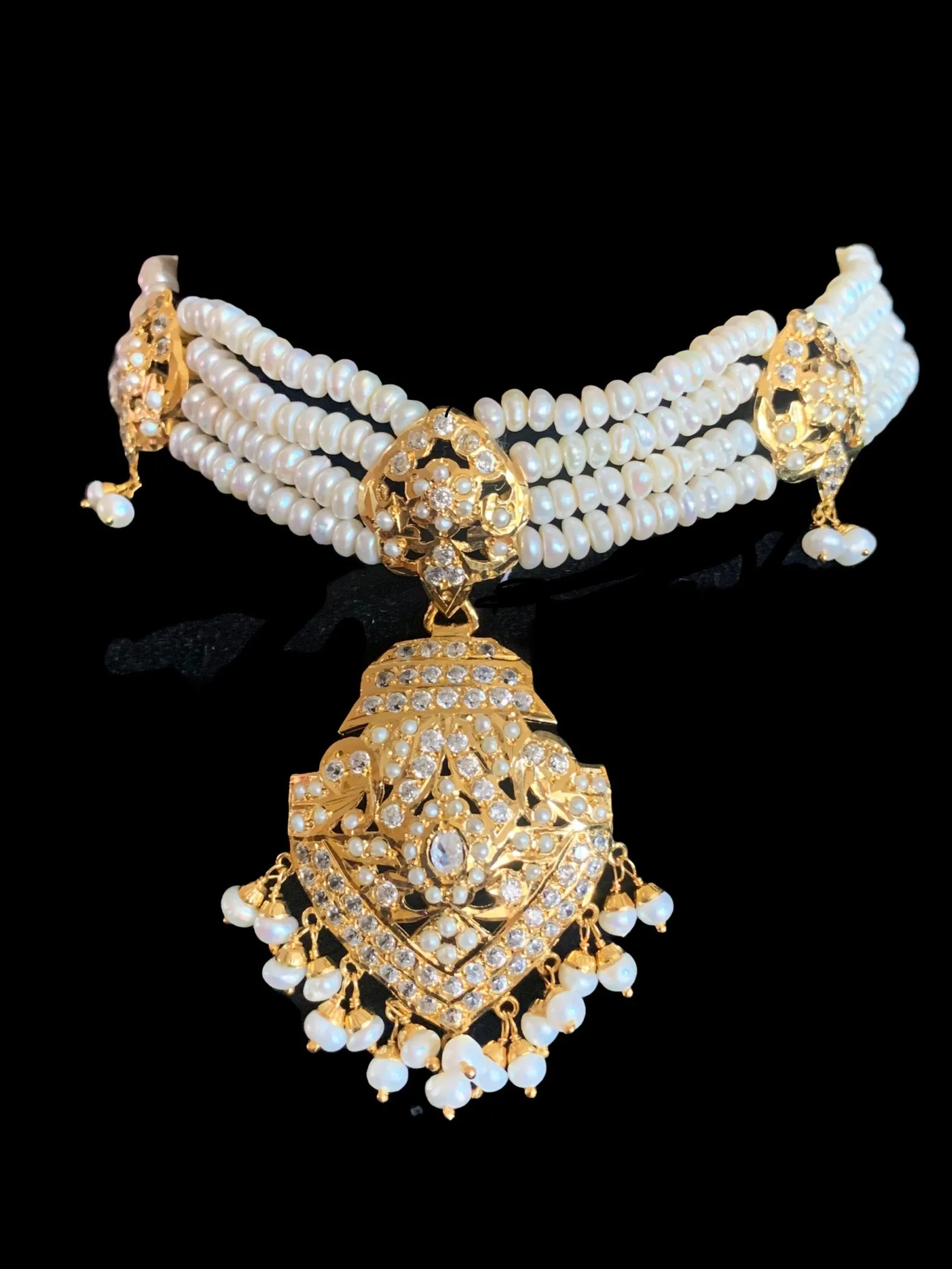 HAZEL gold plated silver choker set in fresh water pearls ( SHIPS IN 5 WEEKS )
