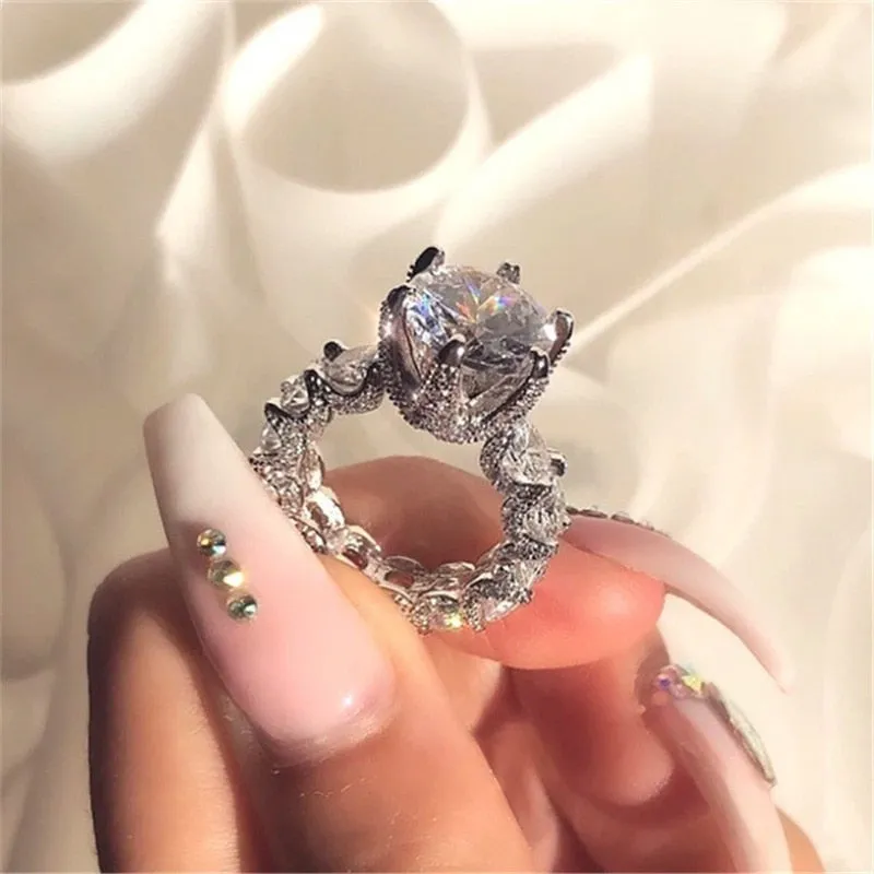 Luxury Shiny Crystal Rings For Women Geometry Silvery Ring