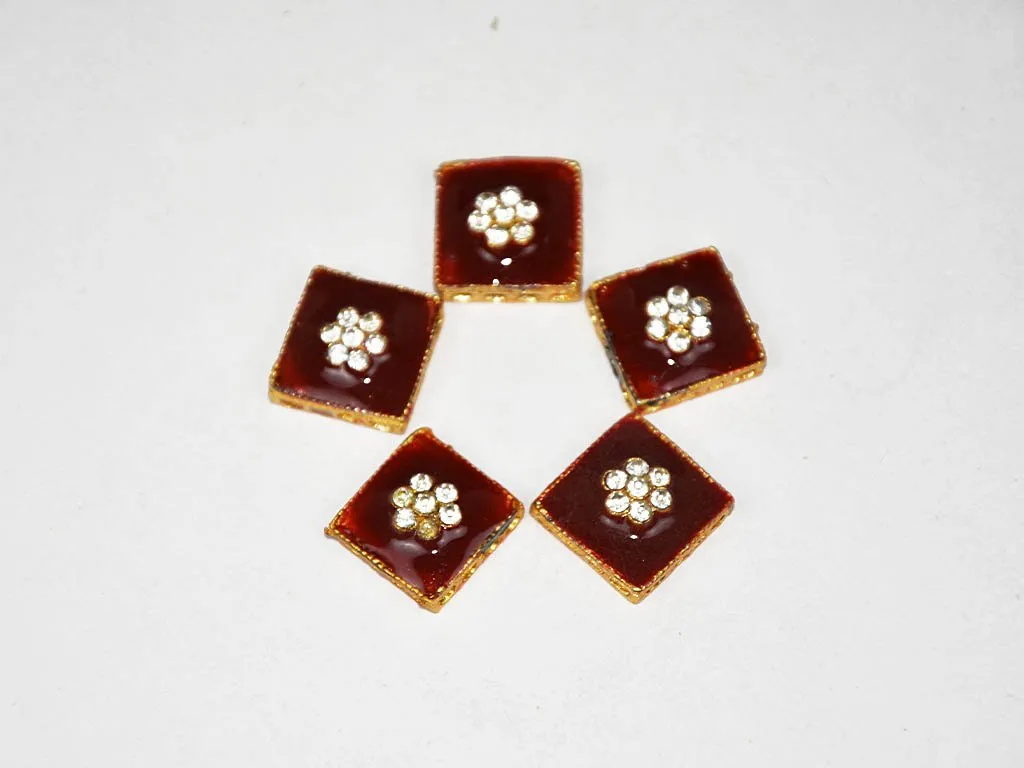 Maroon Designer Square Kundan Beads