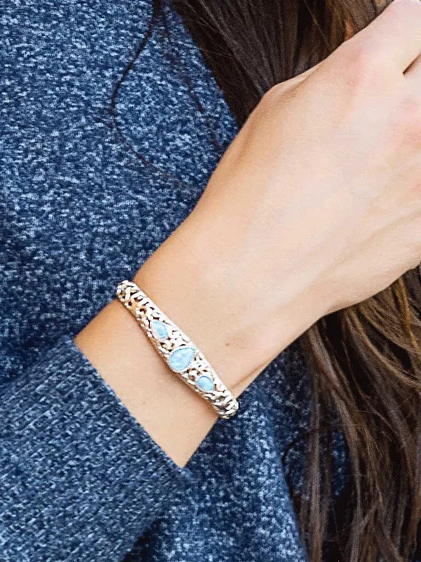 Montana Silversmiths BC5117 Womens Crystal Pools Cuff Bracelet Silver