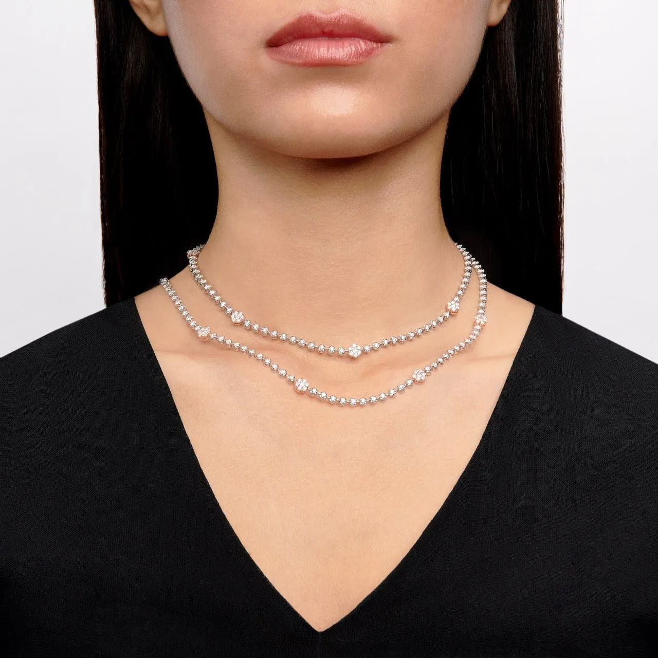 Necklace in 18k Gold with Diamonds LP4330_WHITE_18K_X
