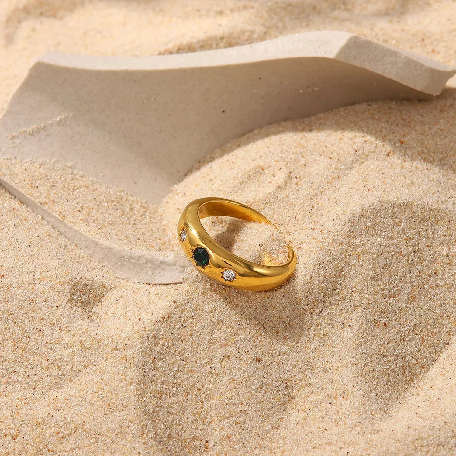 Nellie Ring