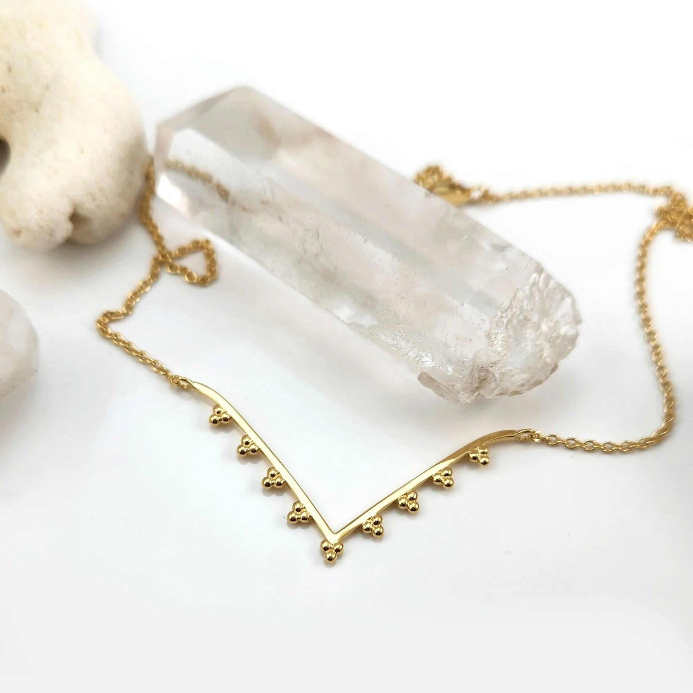 Osiris V Neck Necklace