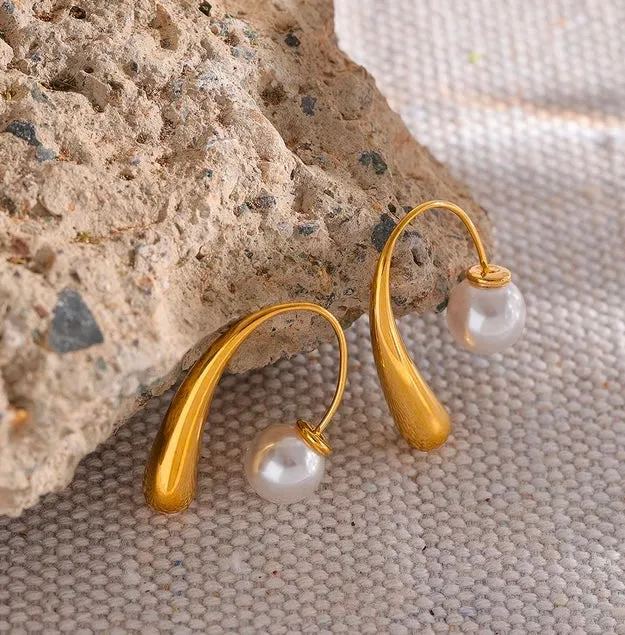 Pearl Teardrop Hoops