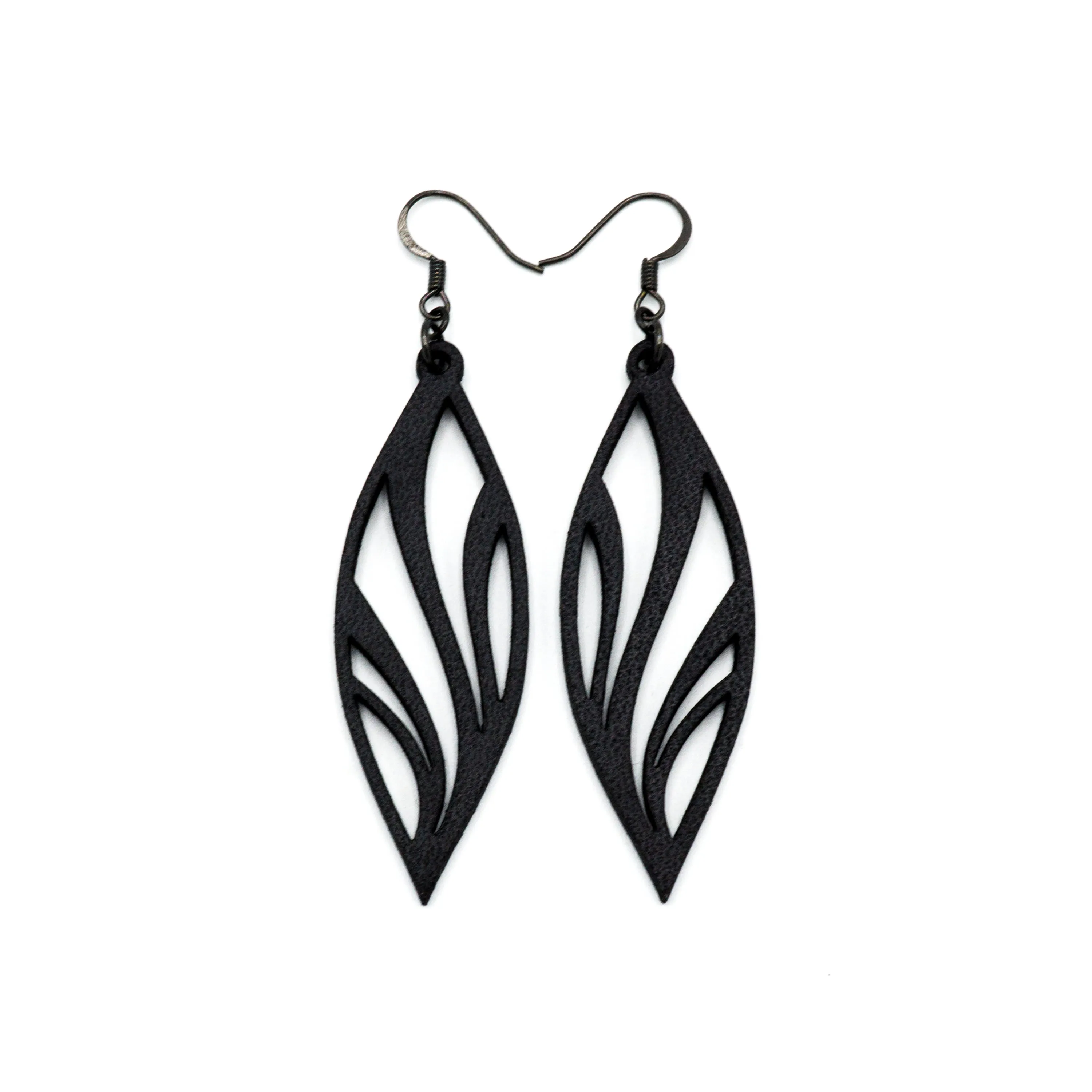 Petal 02 [S] // Leather Earrings - Black