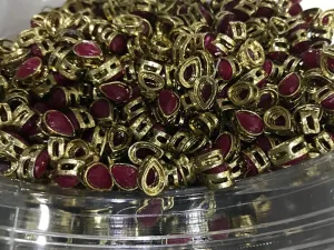 Red Drop Jaipuri Metal Kundan Stone (With Stone- 8x5 mm)