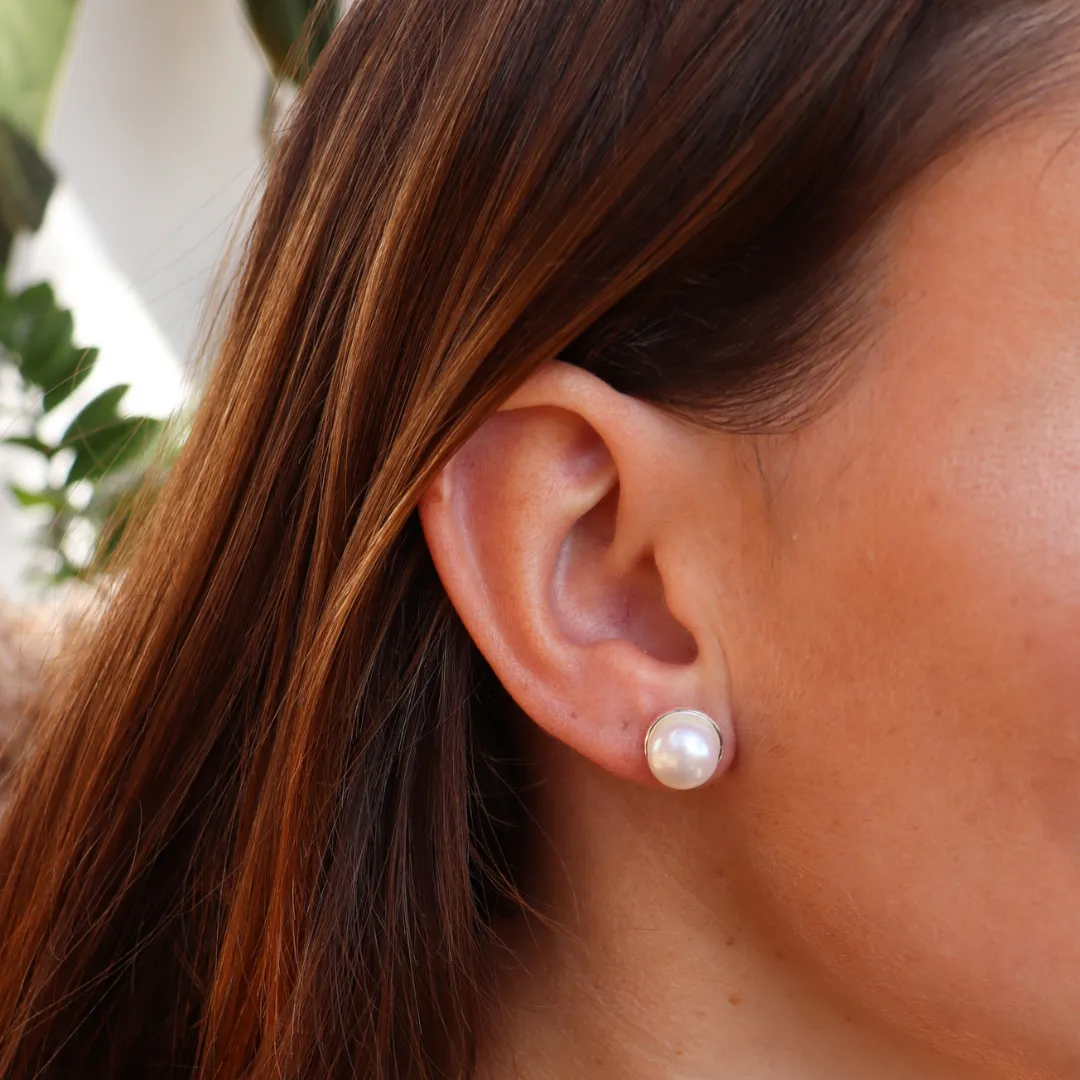 Silver Perle Fresh Water Pearl Button Stud Earrings