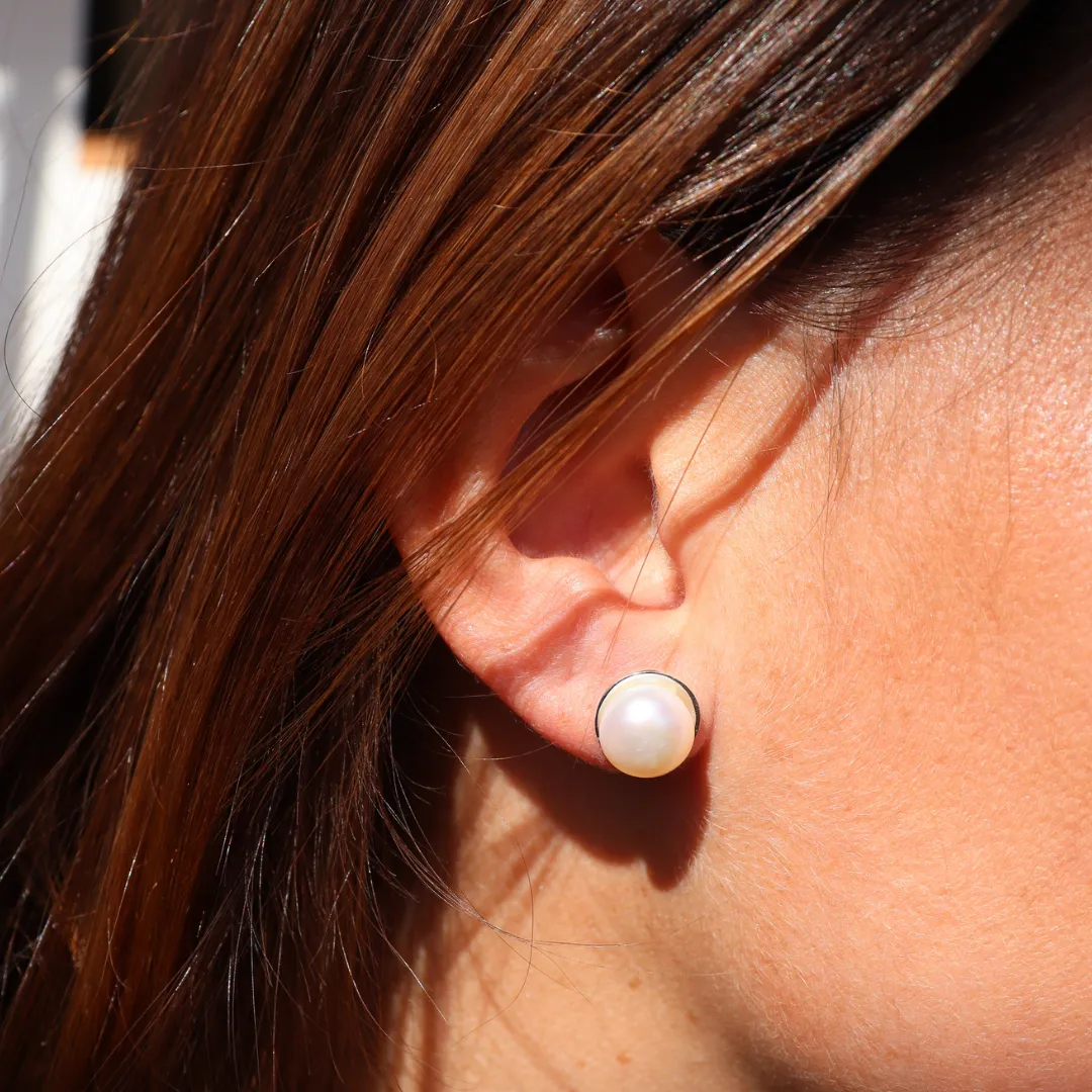 Silver Perle Fresh Water Pearl Button Stud Earrings