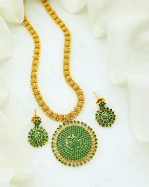 STUNNING SURYA HAAR