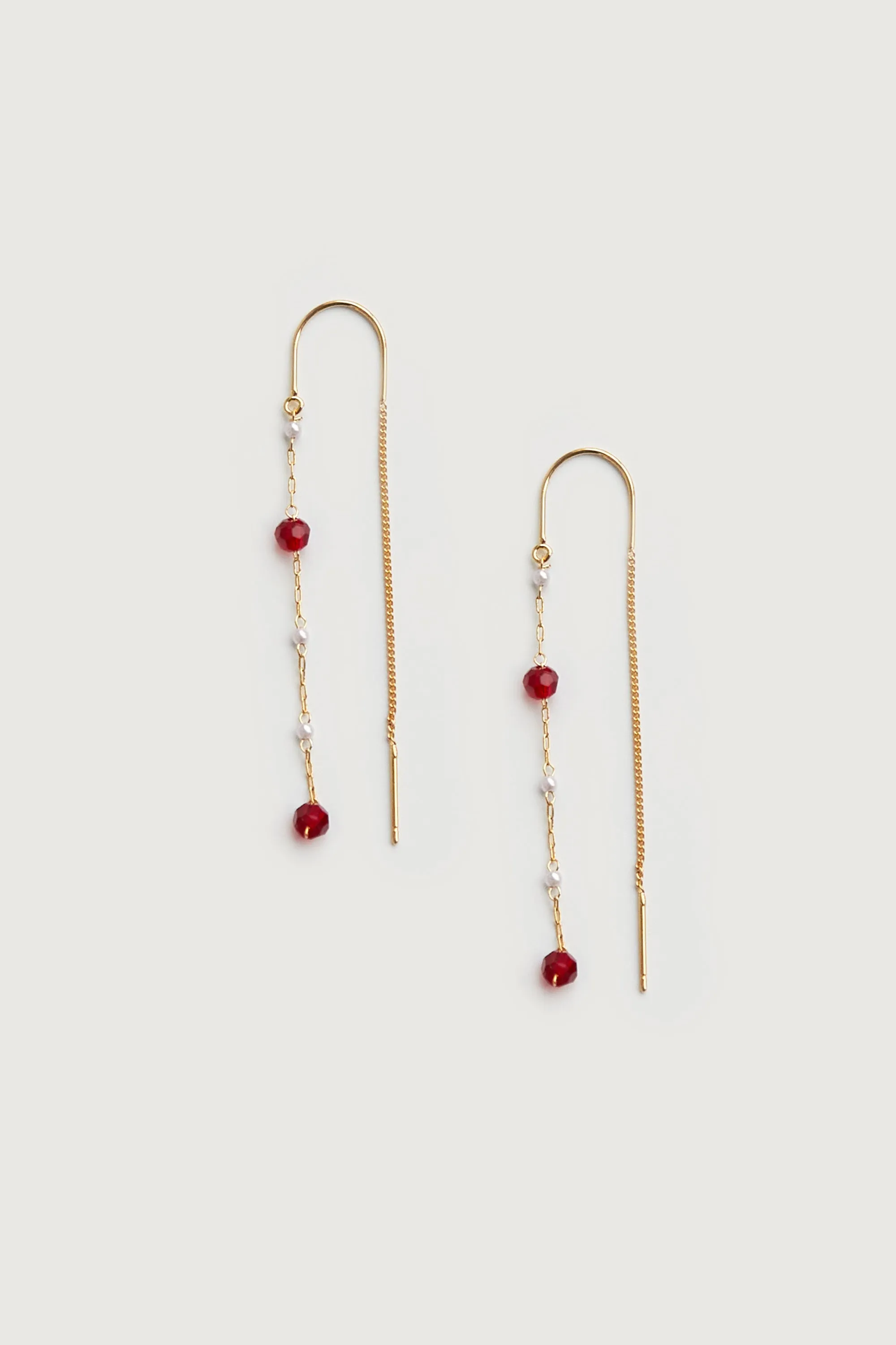 THREADER EARRING WITH RED STONES