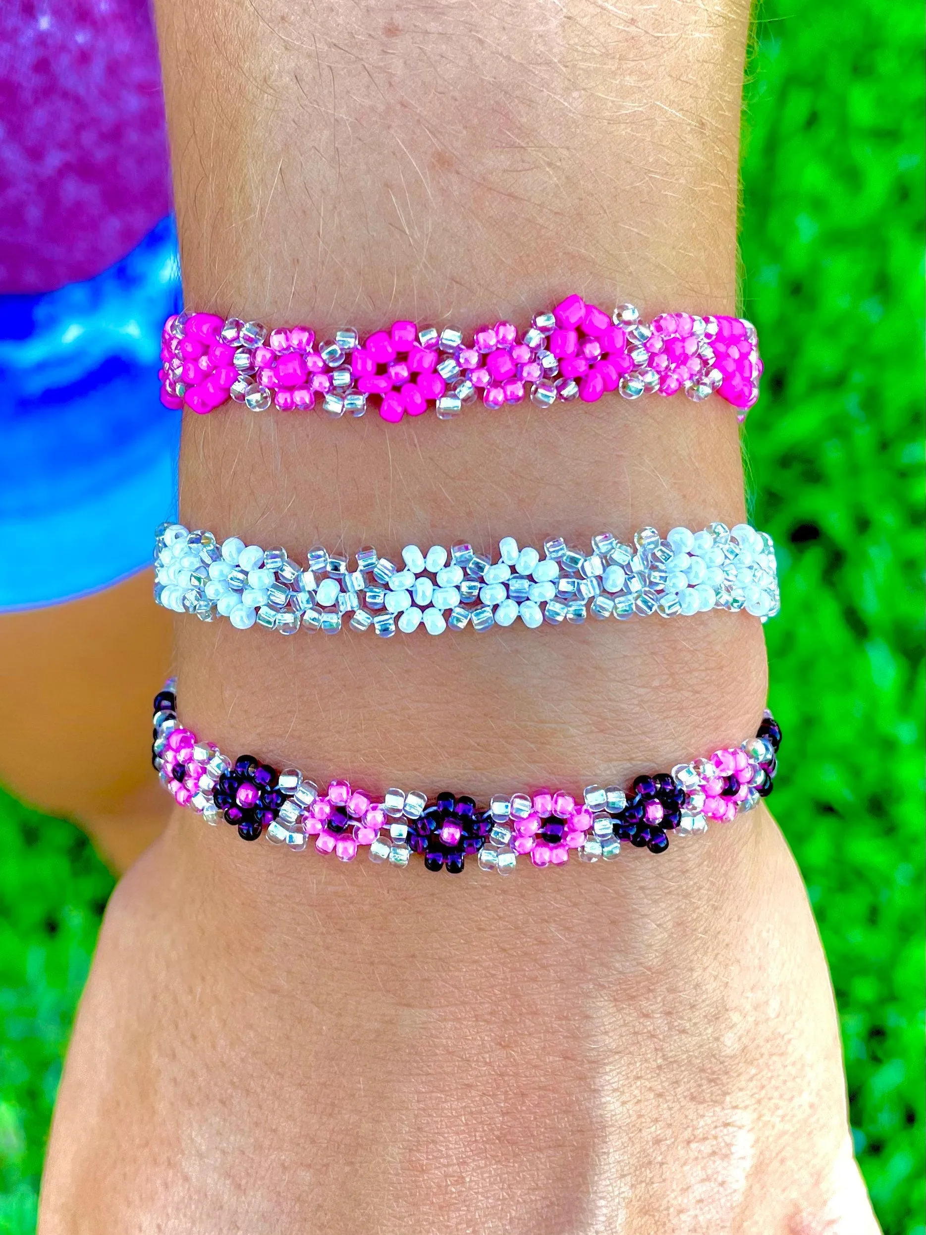 White Daisy Flower Bracelet