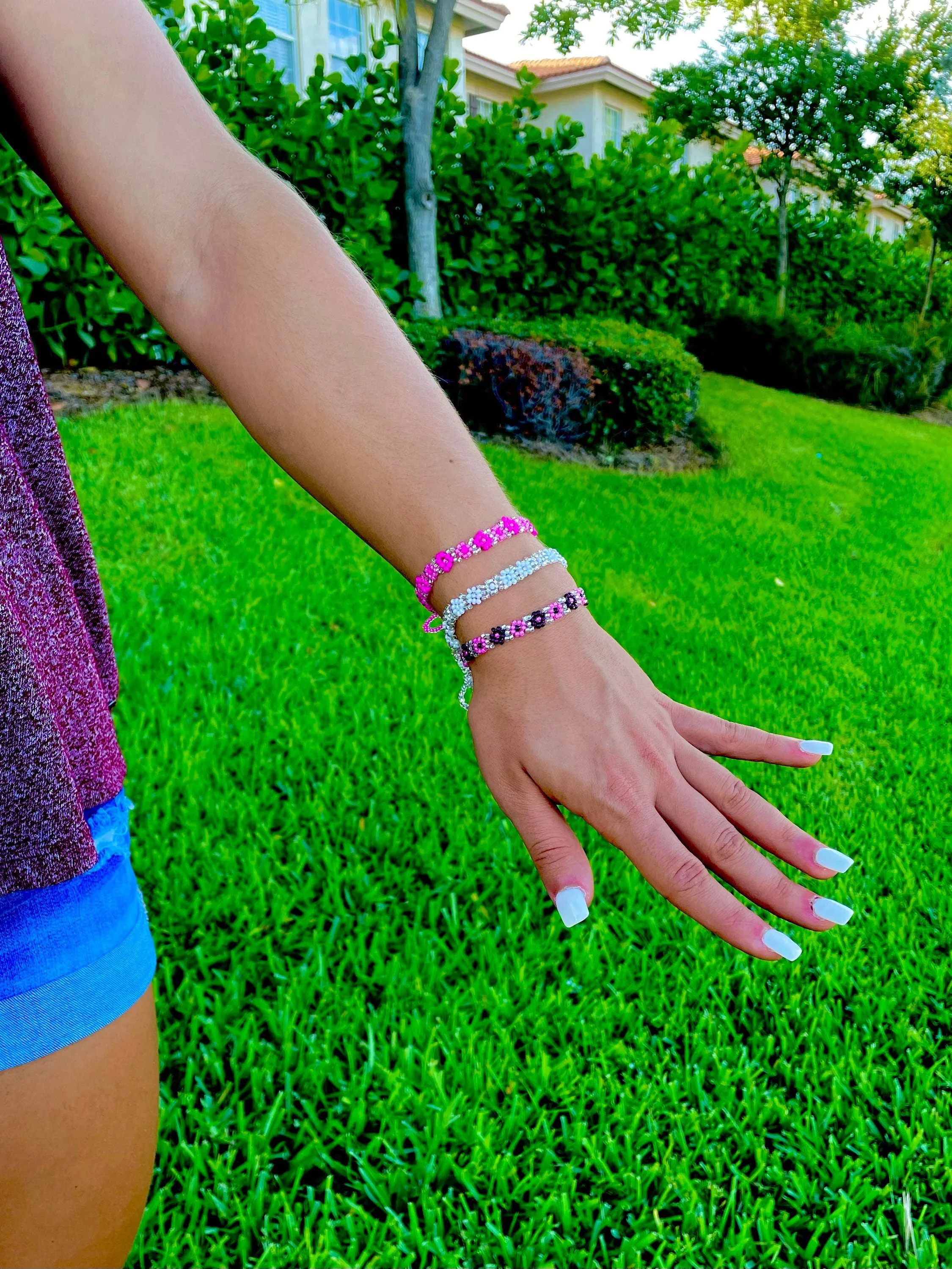 White Daisy Flower Bracelet